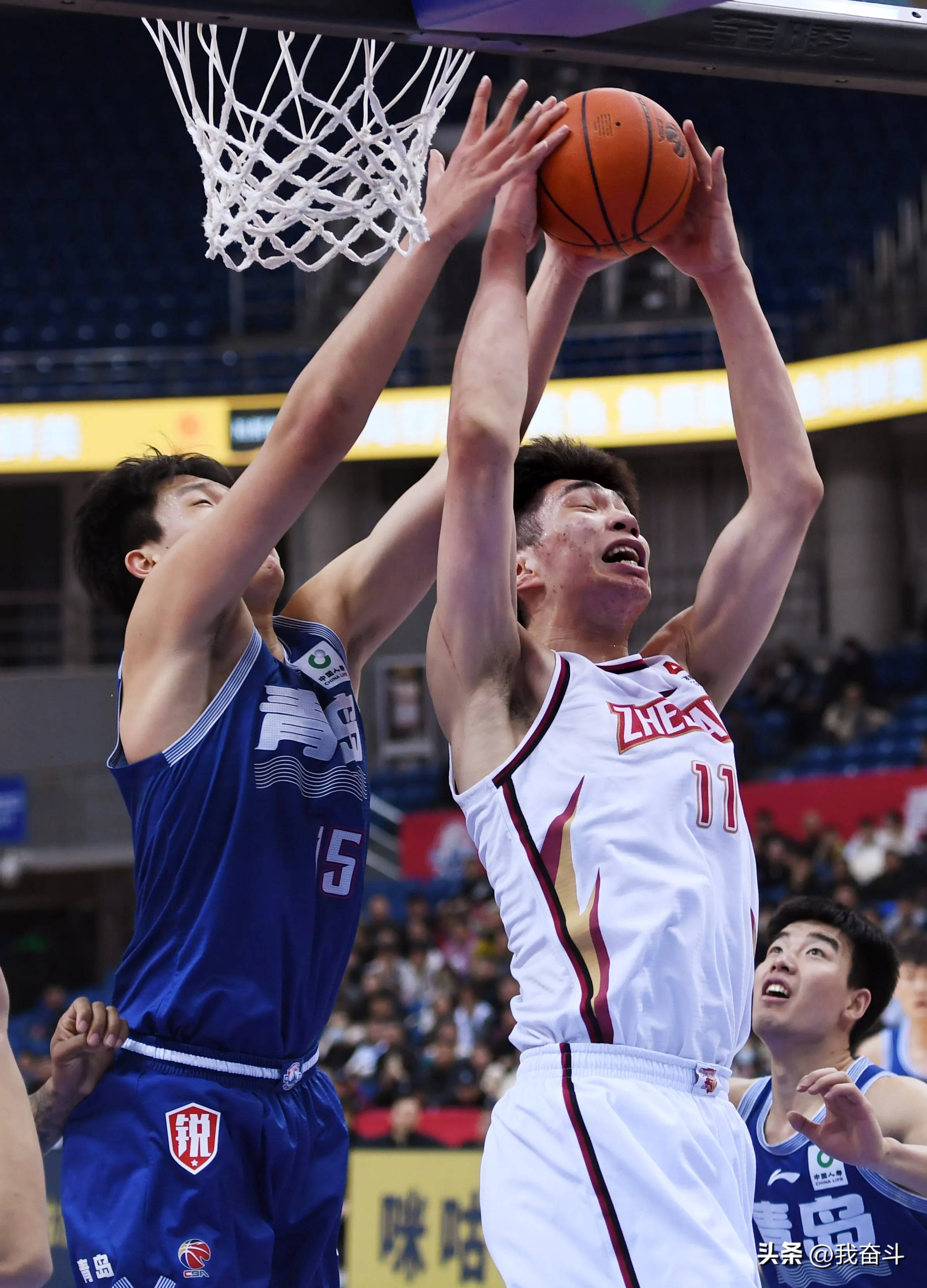 上海久事迎CBA常规赛关键赛，冲刺阶段伤情更新，震撼外界，资深球员宣示担当的简单介绍