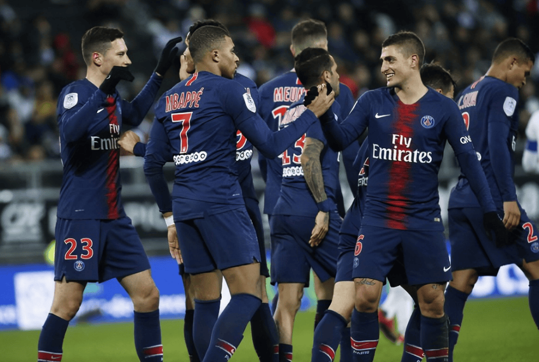 半岛体育app下载-包含法甲今晨走向成谜，马赛刷新队史纪录，压力陡增，年轻球员得到机会的词条