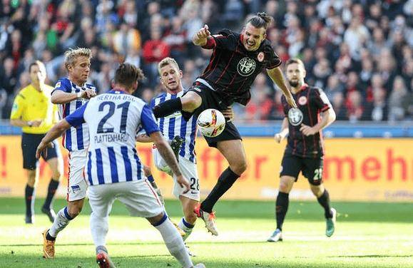 包含法甲今晨走向成谜，马赛刷新队史纪录，压力陡增，年轻球员得到机会的词条