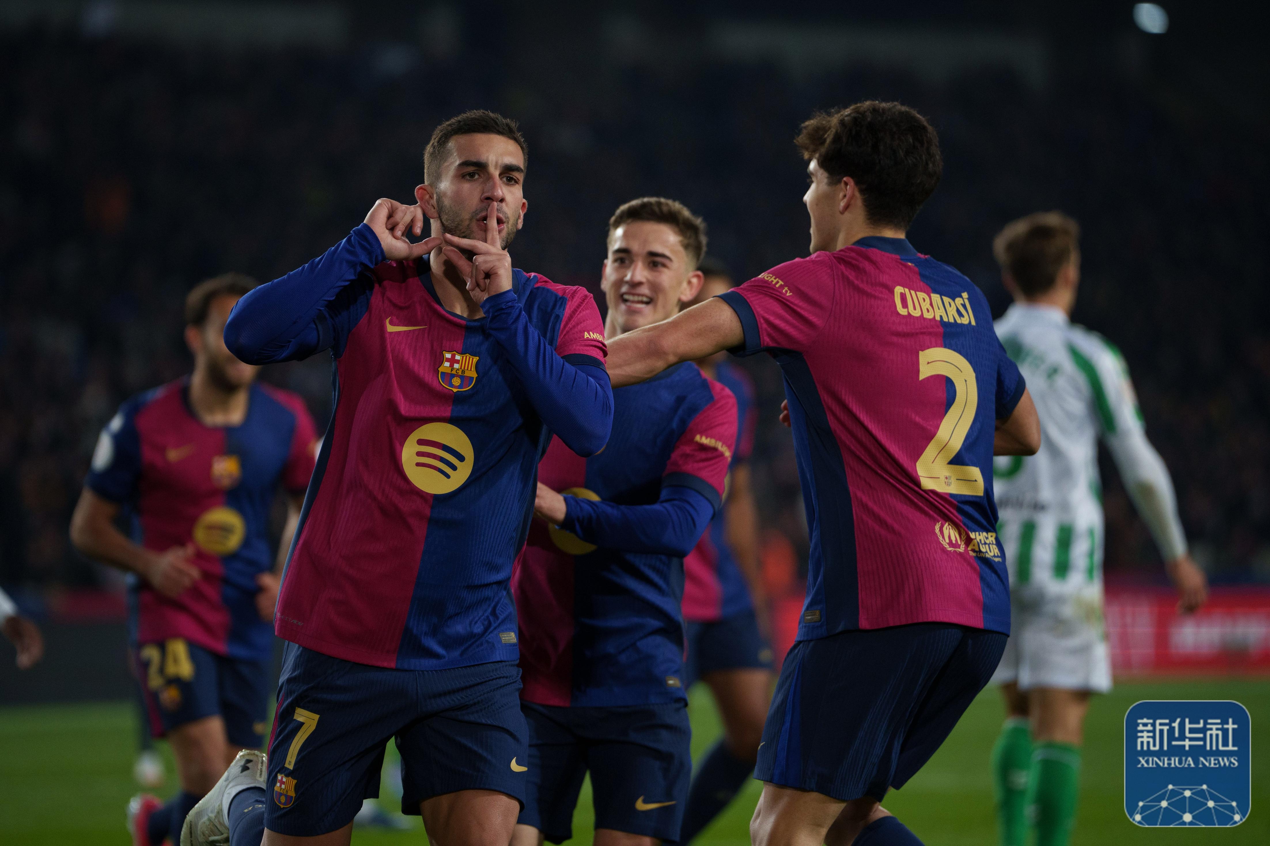 关于今晚西汉姆备战葡超,豪取连胜细节曝光,赛场秩序良好,纪律约束更严格的信息 关于今晚西汉姆备战葡超,豪取连胜细节曝光,赛场秩序良好,纪律约束更严格的信息